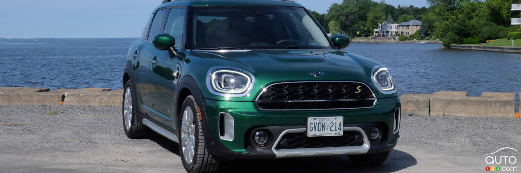 2022 Mini Cooper SE Countryman Review: Plugging in to Fun
